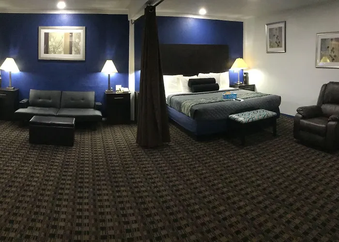 Budget Inn & Suites